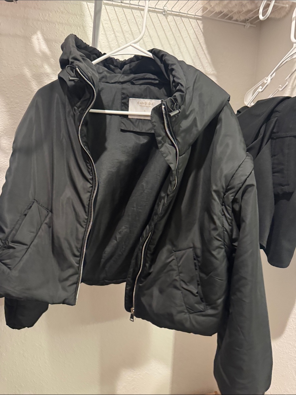 H&M Black Hooded Cropped Puffer Jacket